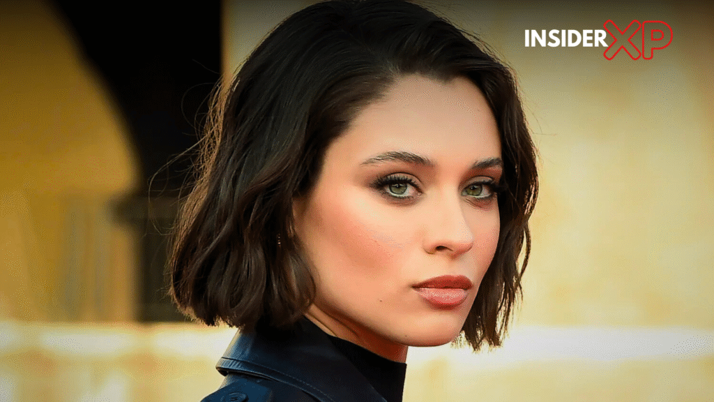 Daniela Melchior in anaconda